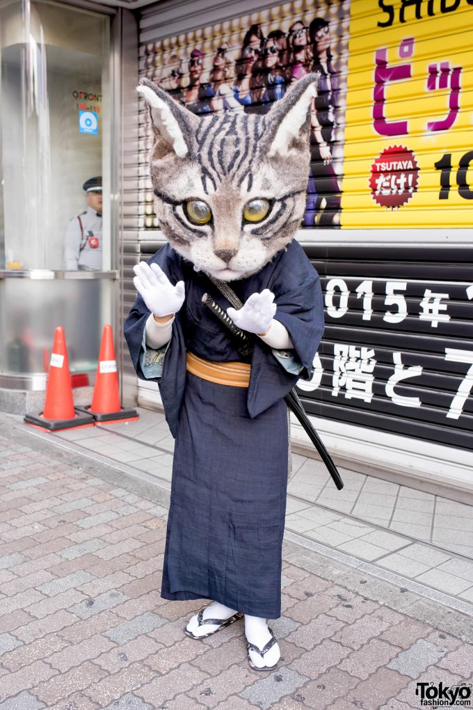 【渋谷ハロウィンおもしろ仮装画像】2015渋谷ハロウィンで見かけた猫侍(笑)helloween_0072_01