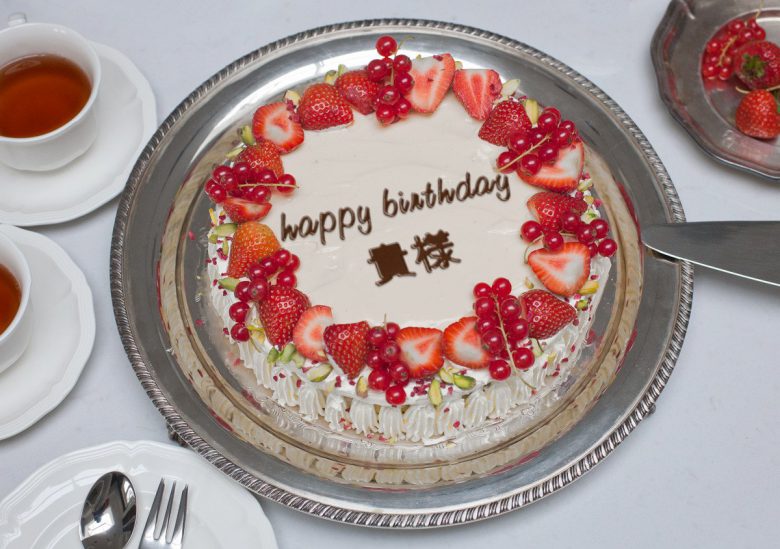 誕生日ケーキに「タカシ」と書いてもらったら（笑）