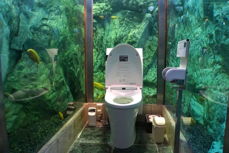 【トイレおもしろ画像】水族館になっているトイレ（笑）